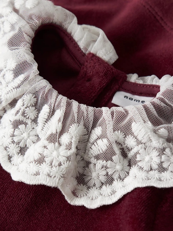 Velur Baby kjole DYP RØD - Name It