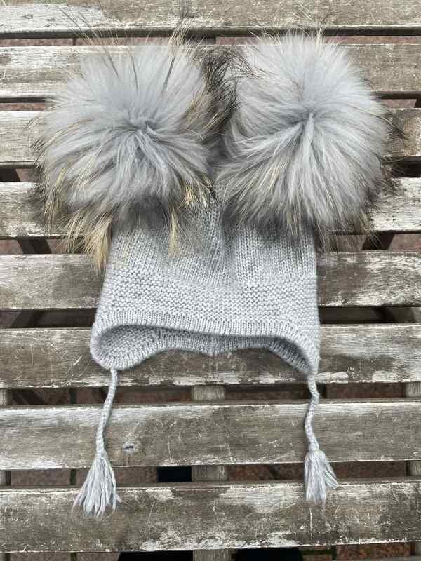 Ull lue 2 dusker og snorer  grå - Guttogpike